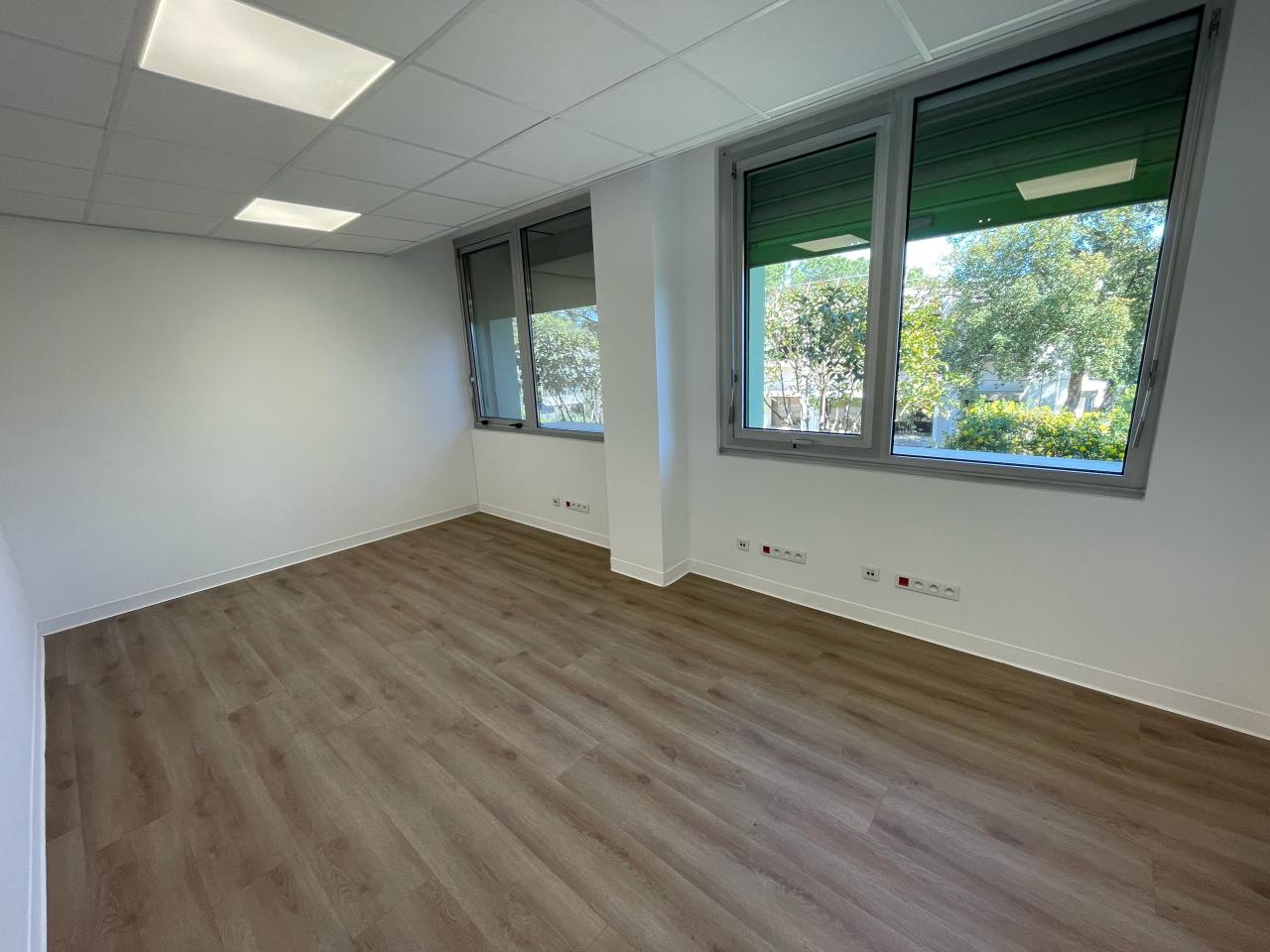 Local d'activité Sophia Antipolis 634m² Location local d'activité Sophia Antipolis Alpes-Maritimes OLACT2427253 17